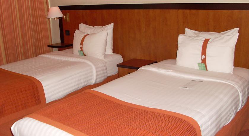 Фото Holiday Inn Paris-Versailles-Bougival