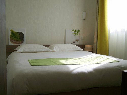 Гостиница Brit Hotel Cancale Alghotel в Канкале
