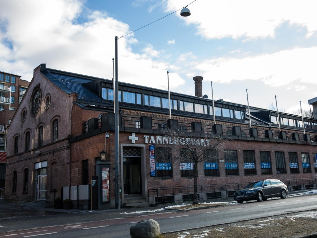 Фото отеля 1