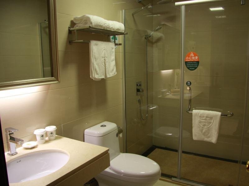 Фото GreenTree Inn Shantou Chengjiang Road Business Hotel