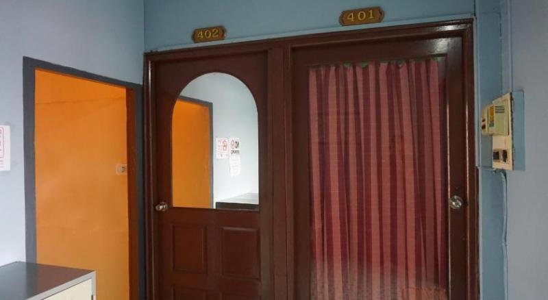 Фото Oyo 730 Meedee Hostel