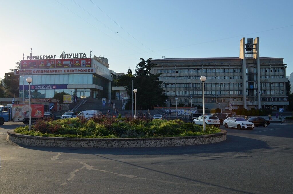МОТОТТРОФИ Алушта