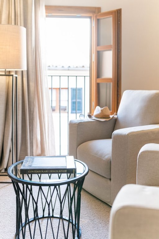 Фото Отель Samaritana Suites