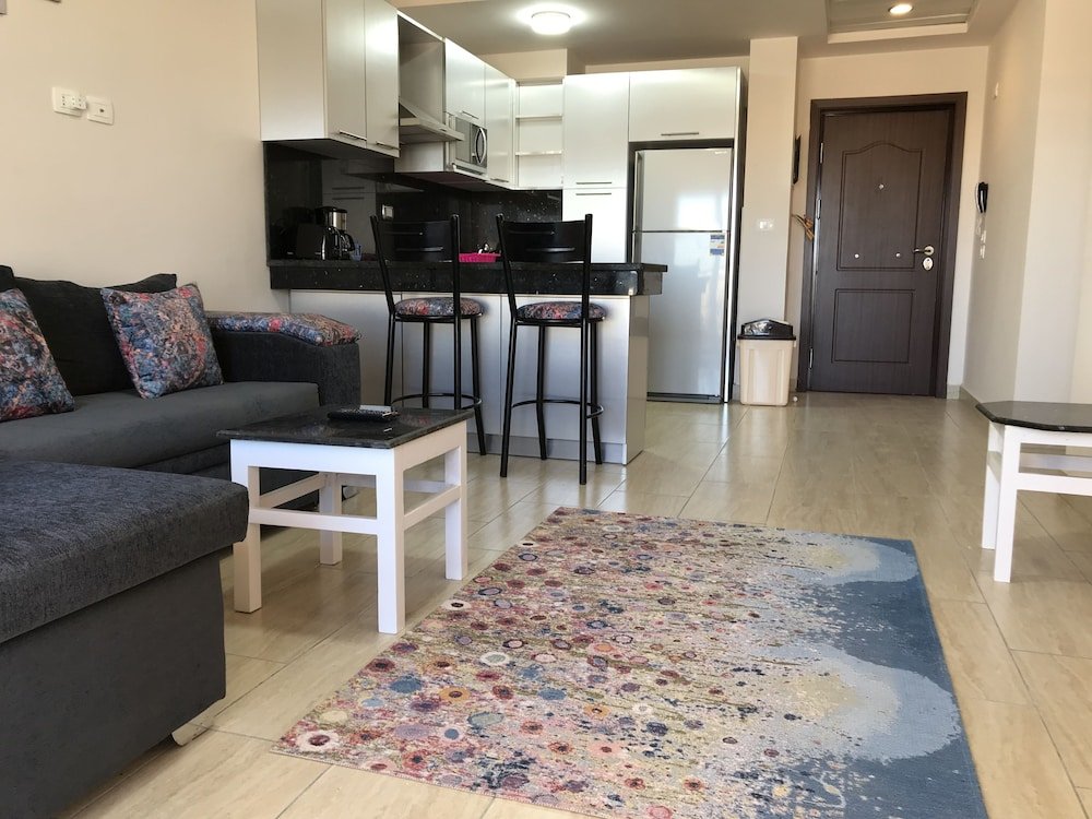 Фото Aldau Heights Apartments