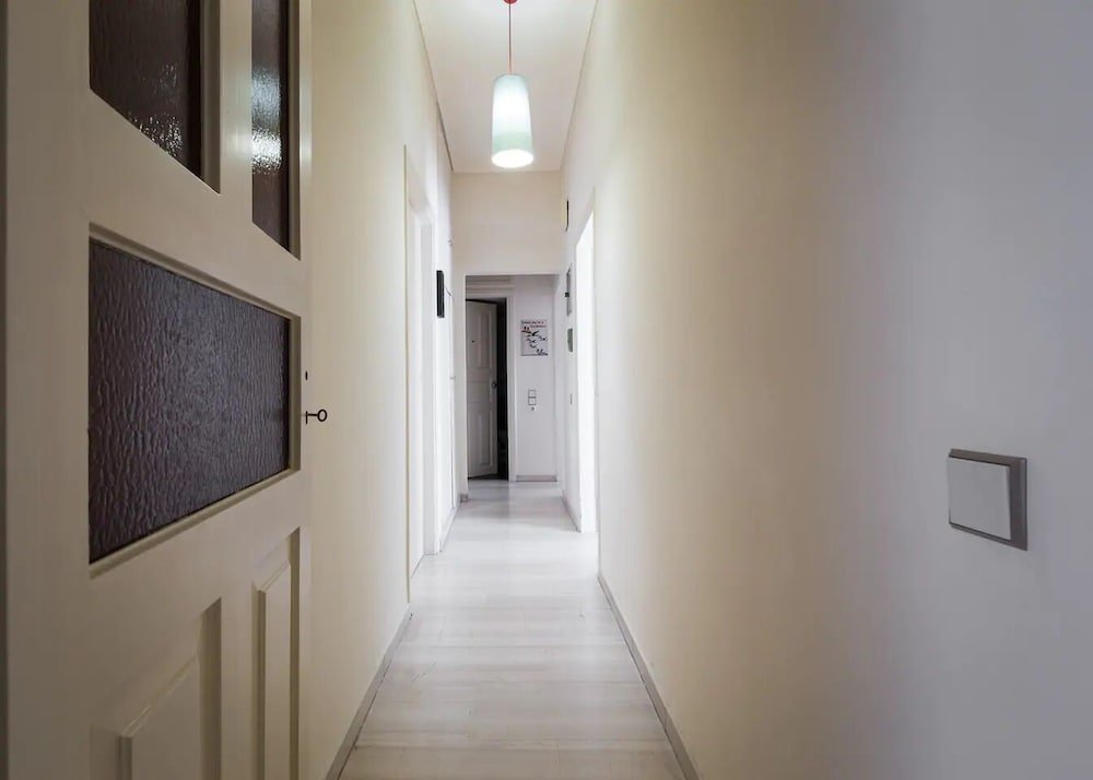 Фото Three Bedrooms Apartment in City Center