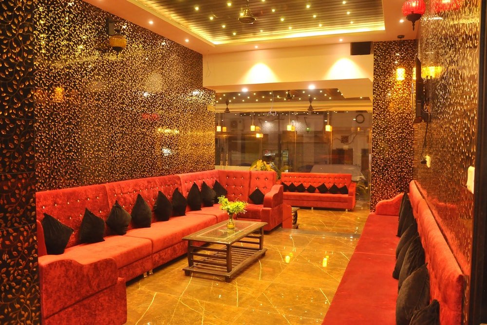Фото Hotel Grand Bhagwat