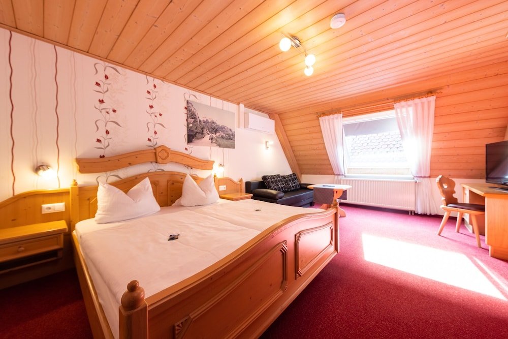 Фото Hotel-Restaurant Straussen