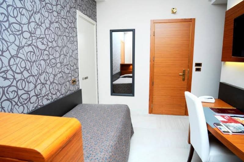 Фото Hotel Astra Ferrara