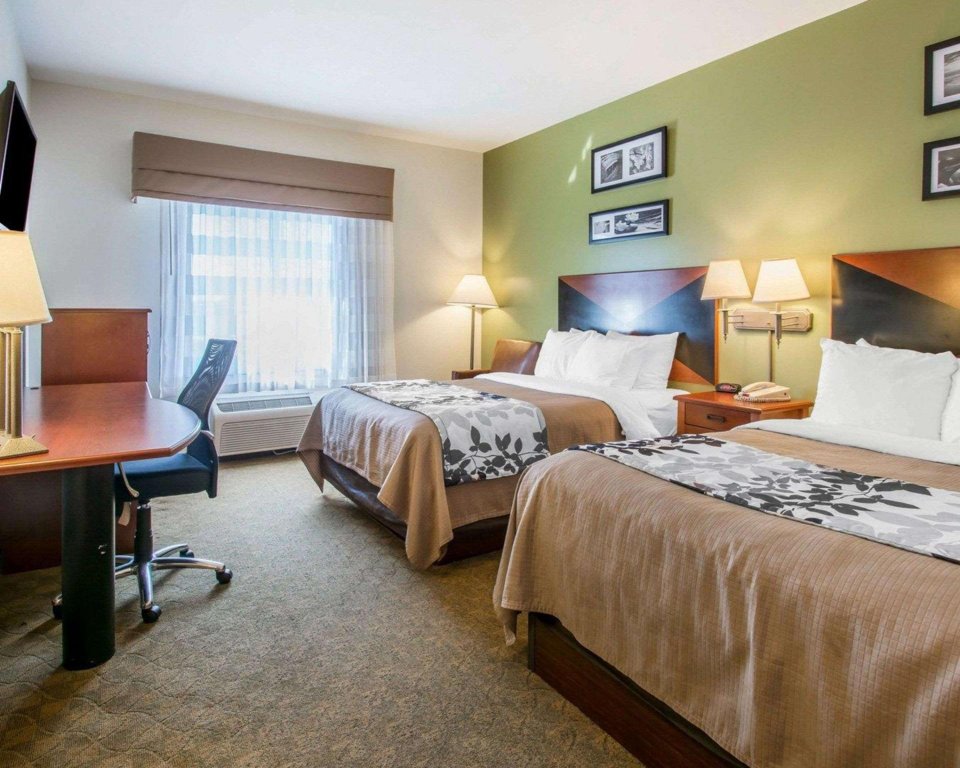 Фото Sleep Inn and Suites Panama City Beach