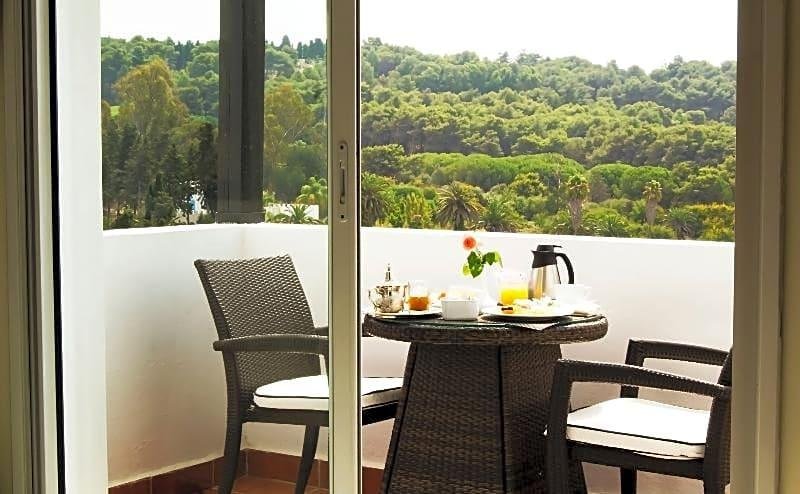 Фото Hôtel Andalucia Golf & SPA