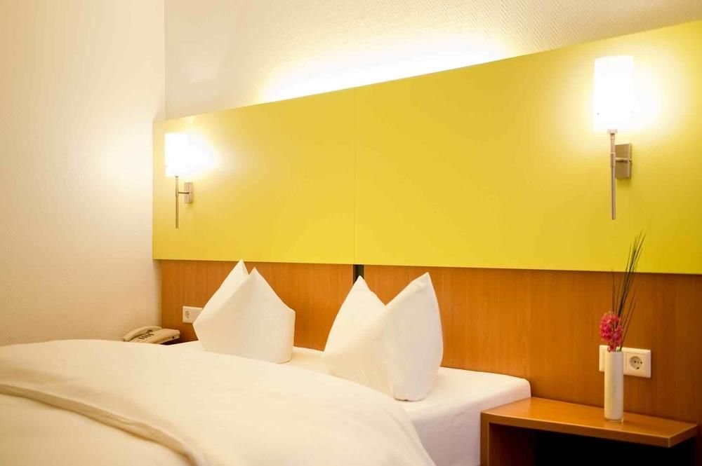 Фото Отель Ibis Styles Frankfurt City