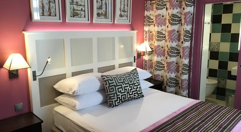 Фото Les Tournelles