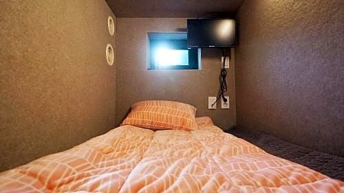 Фото Capsule Majung