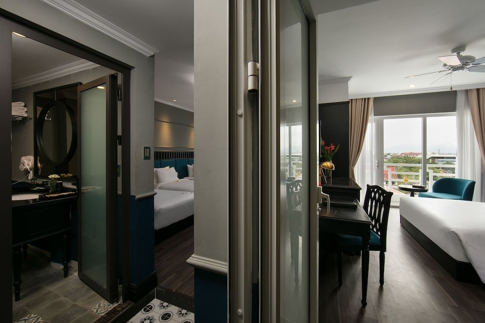 Фото Golden Holiday Hotel & SPA