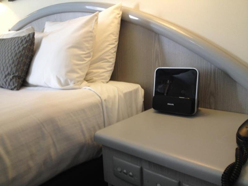 Фото Adelaide Royal Coach