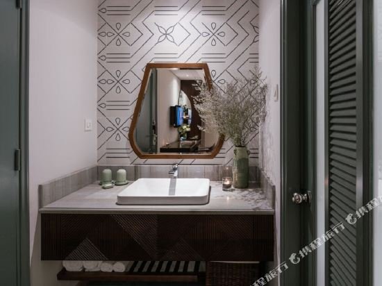 Фото Au Lac Legend Hotel