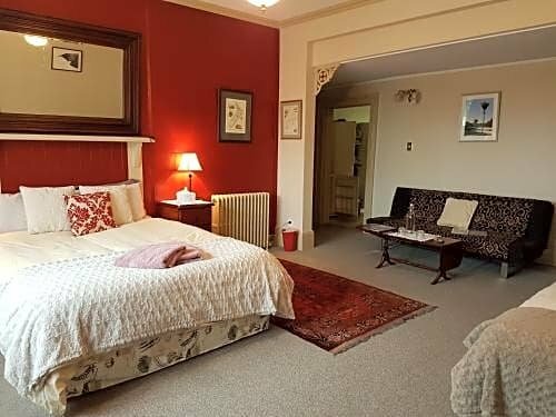 Гостиница Boutique Hotel Warwick House в Нельсоне