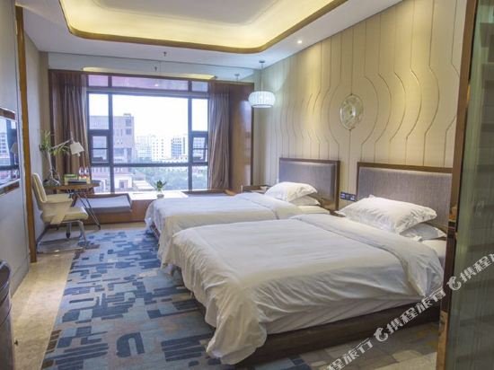 Фото Kunming Like Modern Hotel