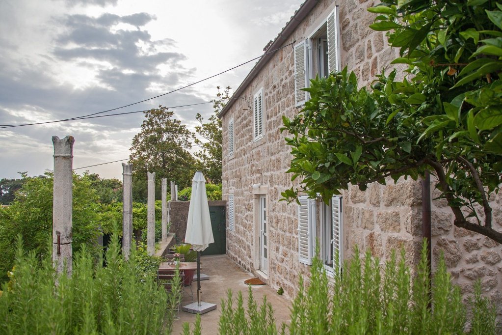 Фото Apartments Maro & Baro