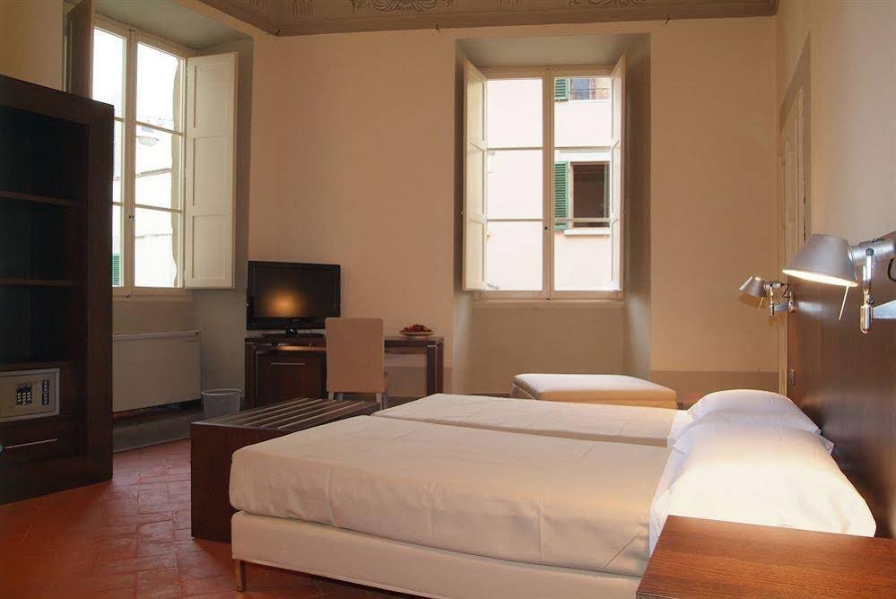 Фото Dimora Storica Palazzo Puccini Lsm