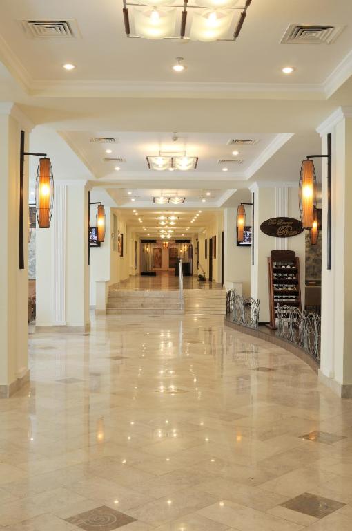 Фото Ramada by Wyndham Tashkent