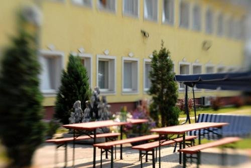 Фото Hotel Ferihegy