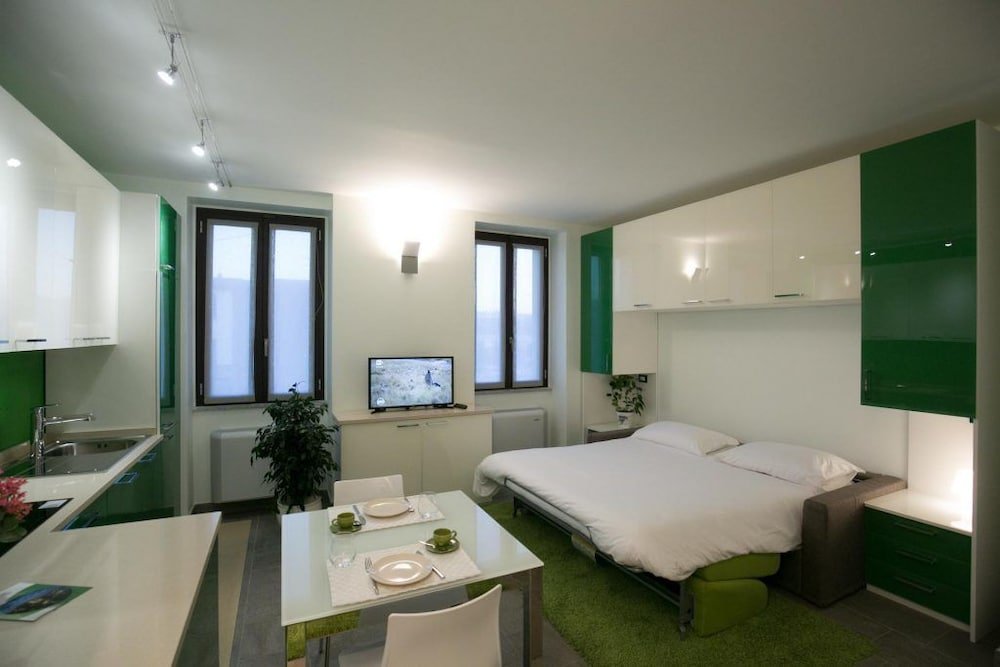 Фото Versoverde Alzaia Naviglio Grande