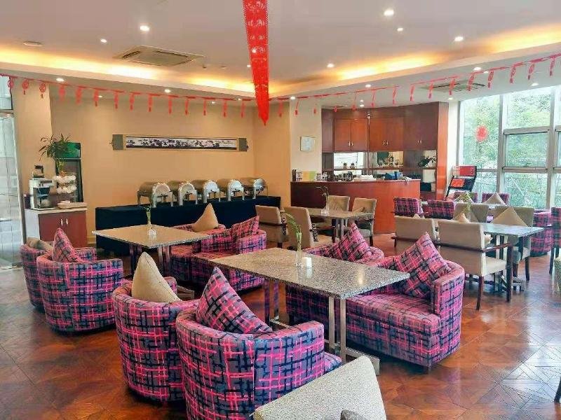 Фото Hangzhou Eastern Golden Plaza Apartment