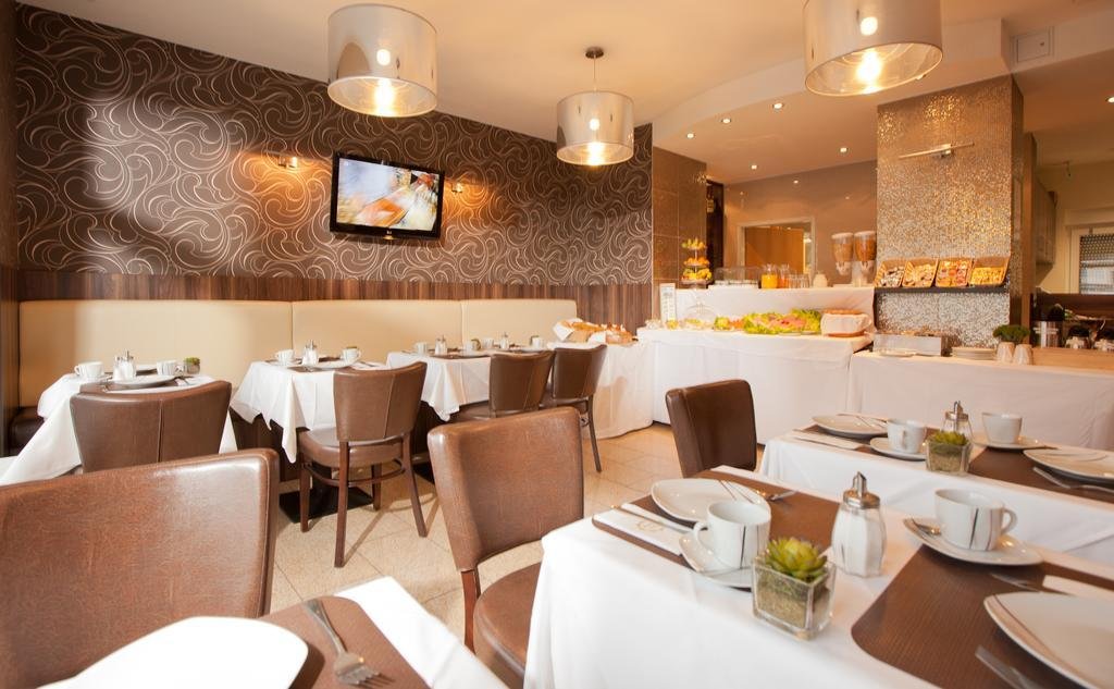 Фото Hotel Arena am Zoo