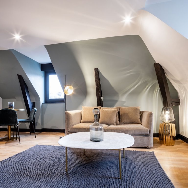 Фото Le Nemours Rennes