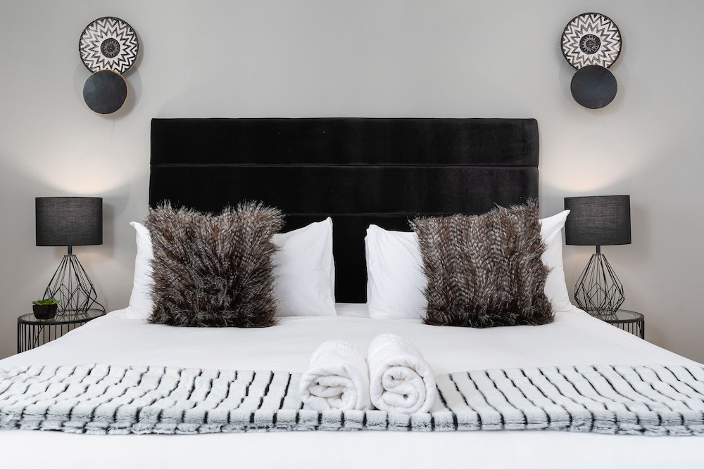 Фото Warwick Mansions 8