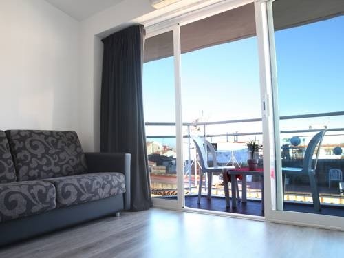 Фото Apartaments Atzavara