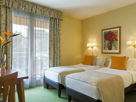 Фото Nice Promenade Residhome Aparthotel