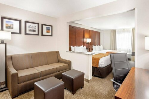 Гостиница Comfort Suites в Якиме