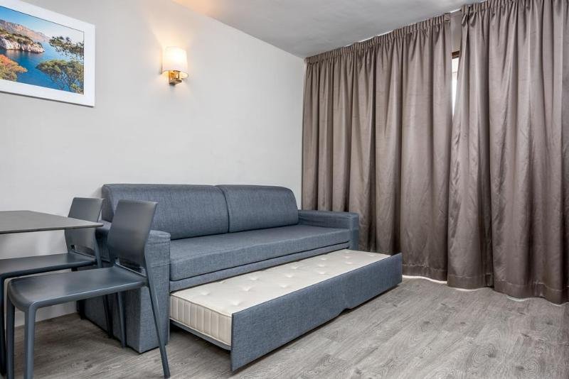 Фото Aparthotel Veramar