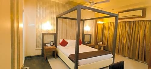 Фото Devanshi Inn