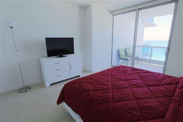 Фото Monte Carlo by Miami Vacations