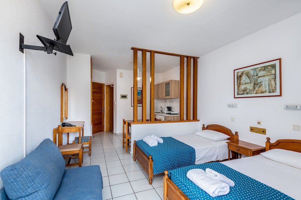 Фото Angela Hotel