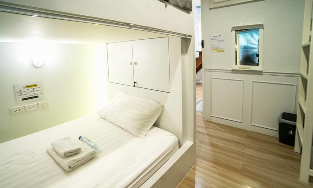 Фото Ratana Boutique Hostel