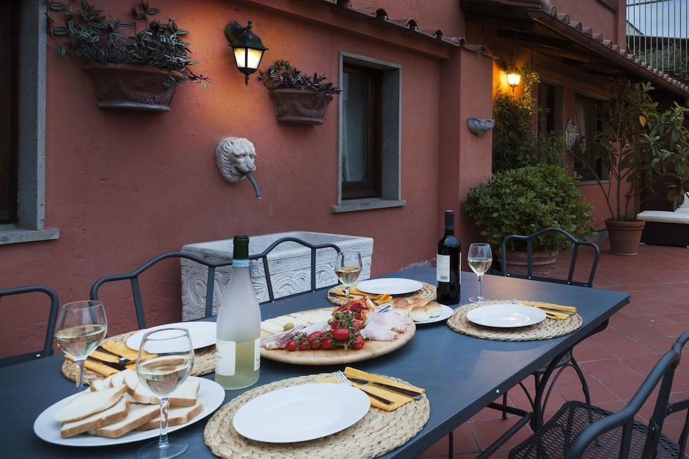 Фото VIA Del Corso Home