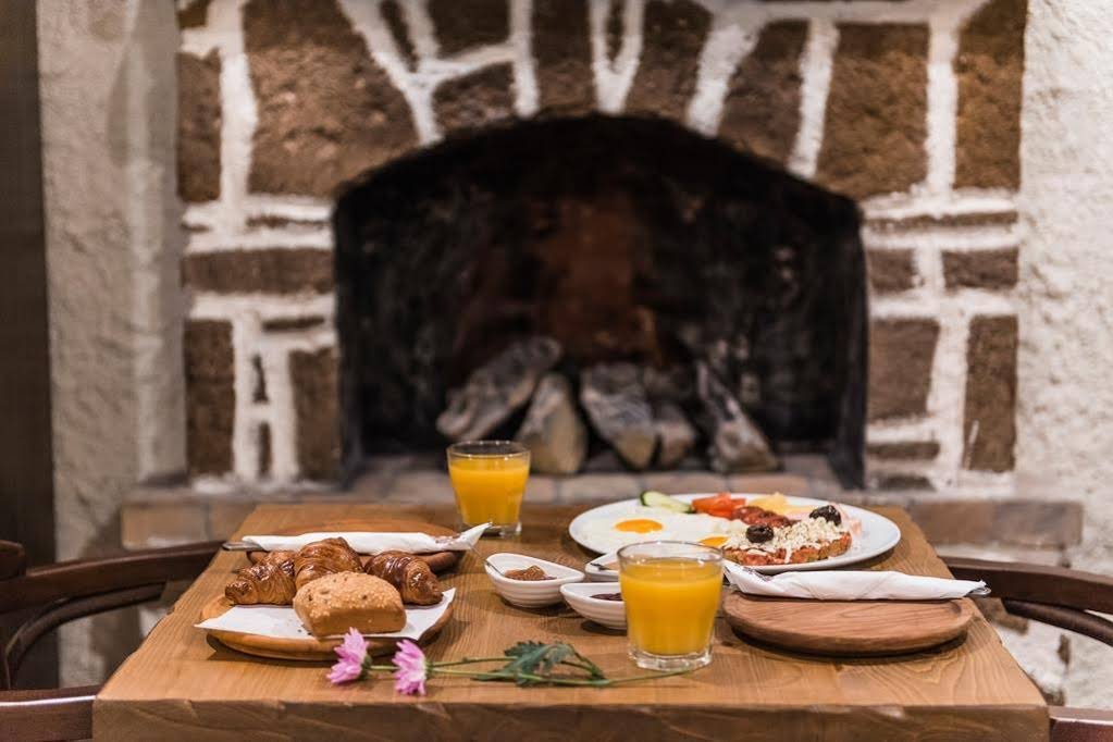 Фото Koukos Traditional Guesthouse