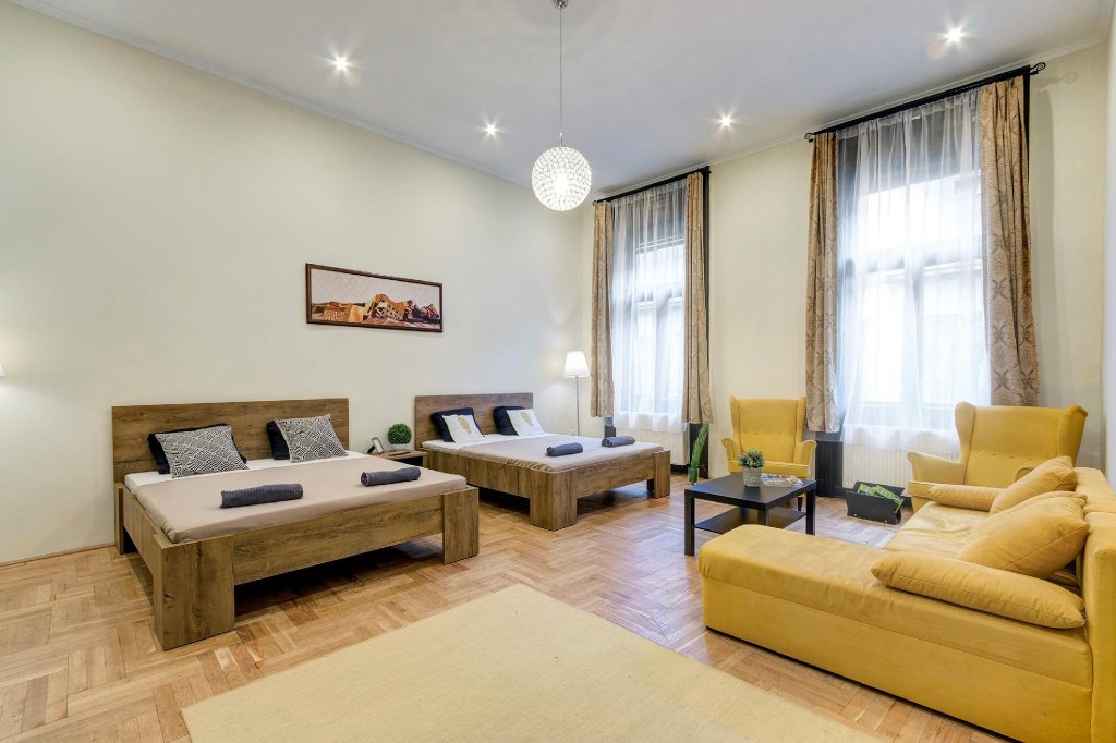 Фото Real Apartments Klauzál