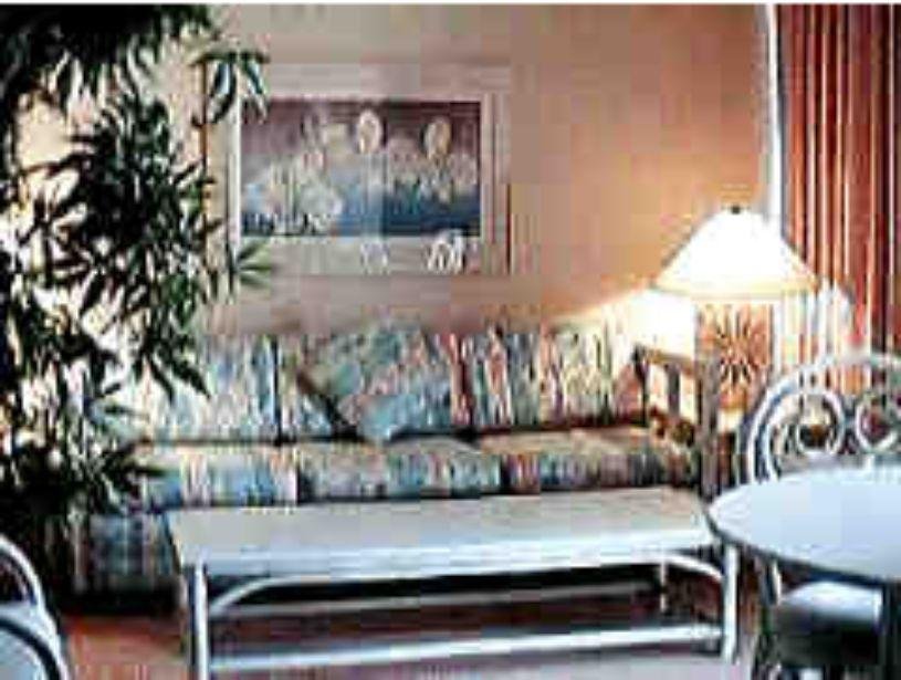 Фото Waikiki Beach Condominiums