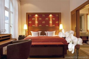 Schloss Elmau Luxury Spa Retreat & Cultural Hideaway (Bavaria, Garmisch-Partenkirchen, Krün, Elmau), hotel