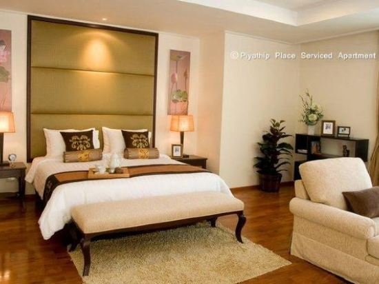 Фото Piyathip Place Serviced Apartment