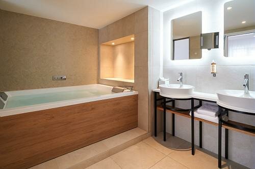 Внешний вид отеля Mercure Avignon Gare Tgv в Авиньоне, фото 1