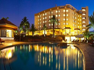 Гостиница Mövenpick Hotel Windhoek