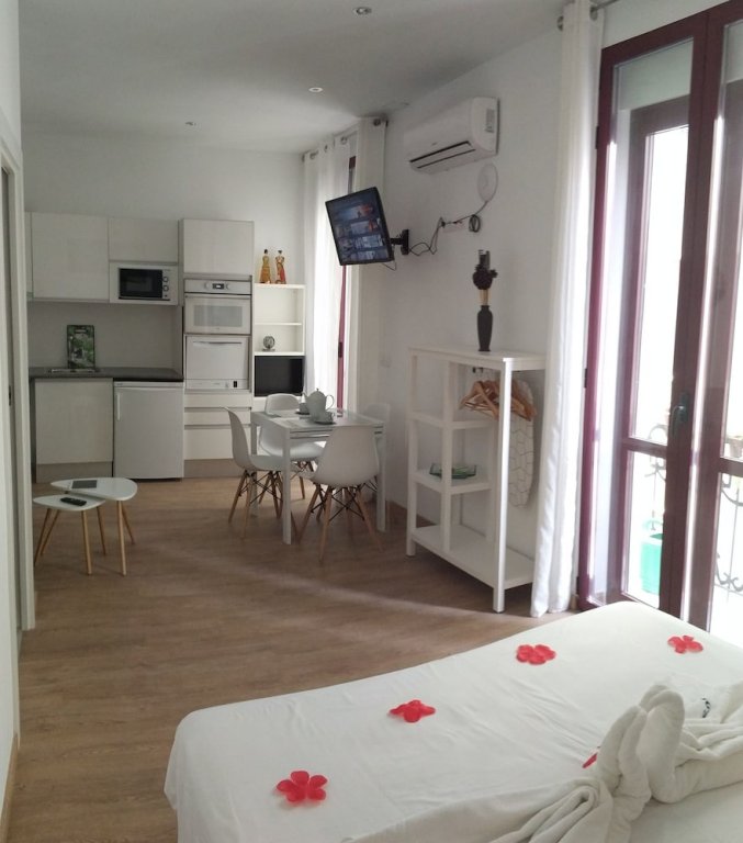 Фото Apartamentos Boni