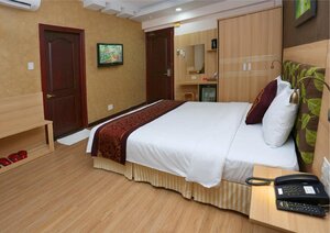 Phu Quy Hotel (Đường sắt Việt Nam, Nha Trang, 01 Tue Tinh Street), hotel