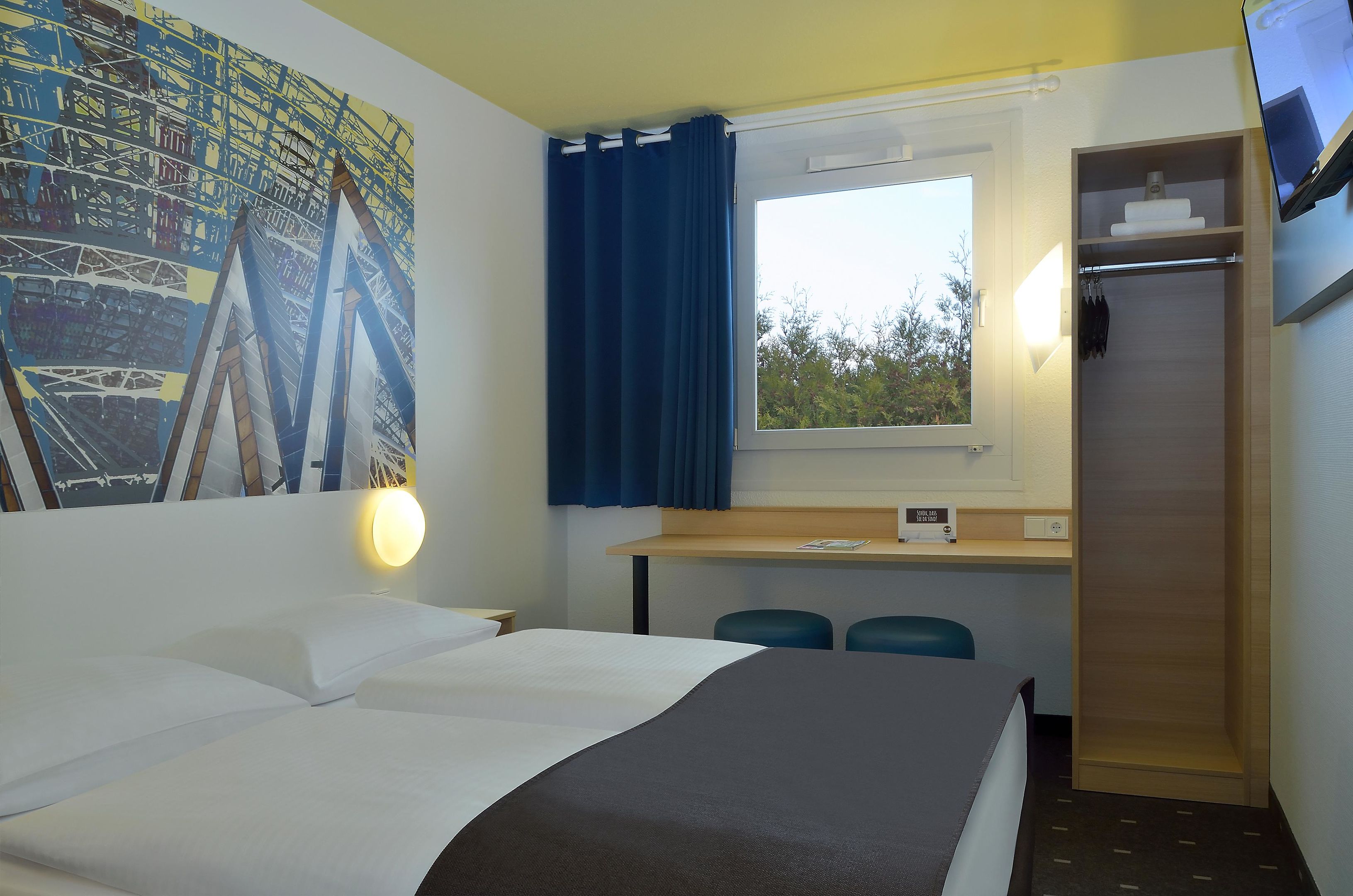 Фото B&b Hotel Hannover-Lahe